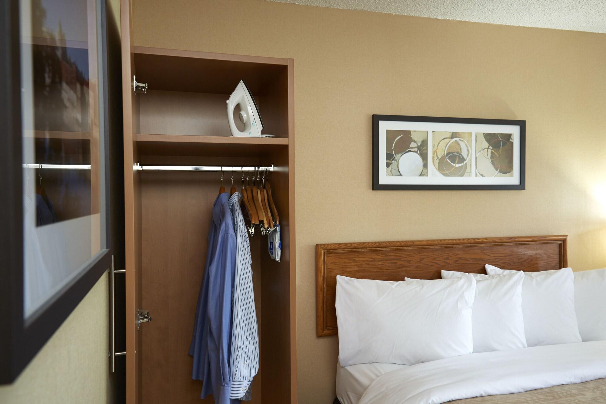 Comfort Inn Cobourg Exterior foto
